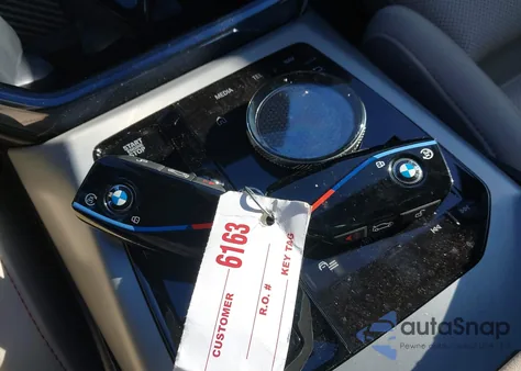 2025 BMW X3 M50 xDrive из США, поврежденный, VIN 5UX73GP07S9020134